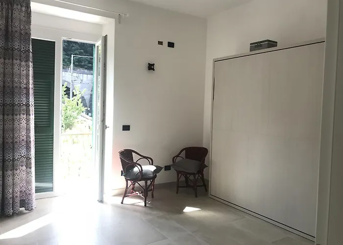 Nyaraló Emilio House *